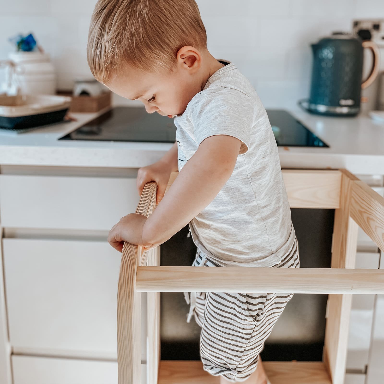 Montessori bokštelis, virtuvės pagalbininkas vaikui, medinis